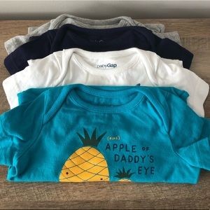 Babygap boy bodysuits